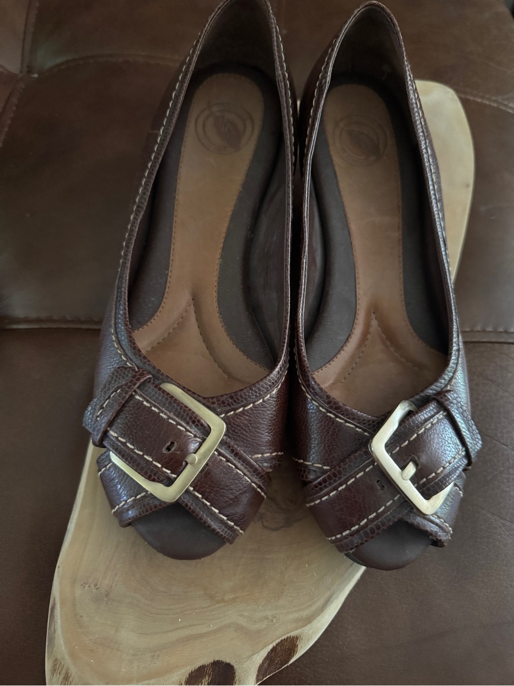 Nurture by Lamaze Brown Buckle Ballet Flats